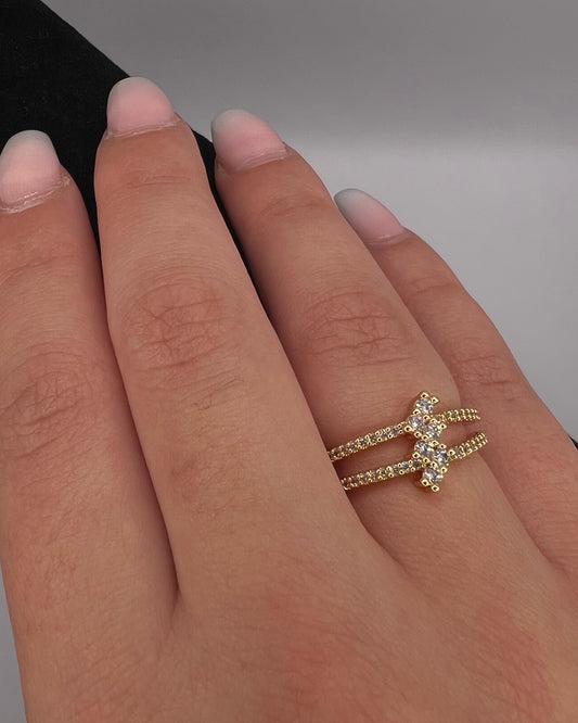 Naiomi Ring