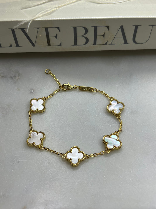 Flower bracelet