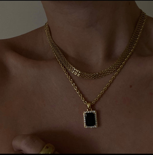 Safira Necklace
