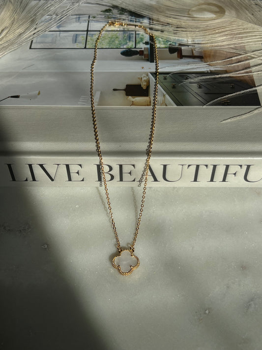 Flower necklace