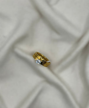 Love ring Love ring