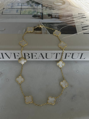 Multie clover necklace Multie clover necklace