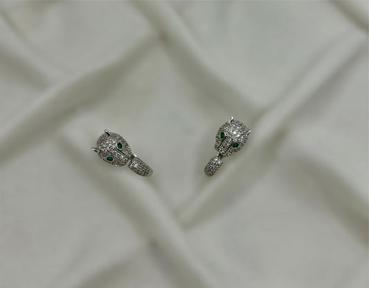 Zironia Ring